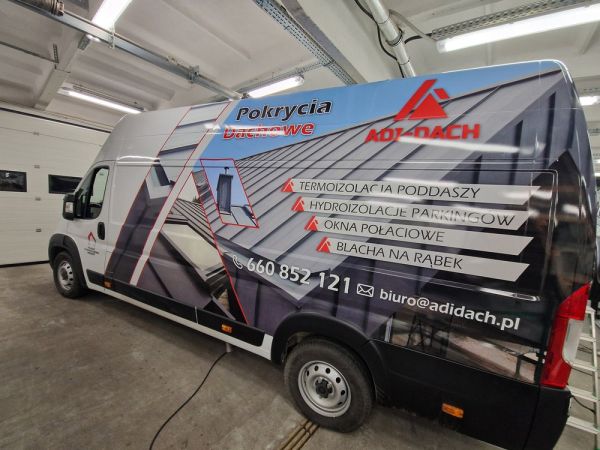 Portfolio Oklejanie aut O3M